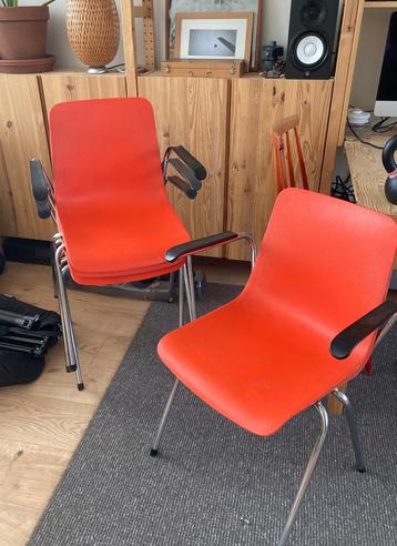 Set 4 vintage riemersma stoelen mét armleuning €100 voor 4