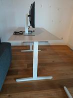 Prachtige Zit-sta bureau Verstelbaar (2) per stuk, Huis en Inrichting, Bureaus, Ophalen, Elektrisch, Zo goed als nieuw, Stabureau
