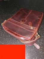 Schouder Tas UNI bruin DIK LEER met riem NIEUW 28x22x7cm, Sieraden, Tassen en Uiterlijk, Tassen | Schoudertassen, Overige merken