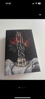 Fairyloot september adult boek - alchemised, Ophalen of Verzenden, Nieuw