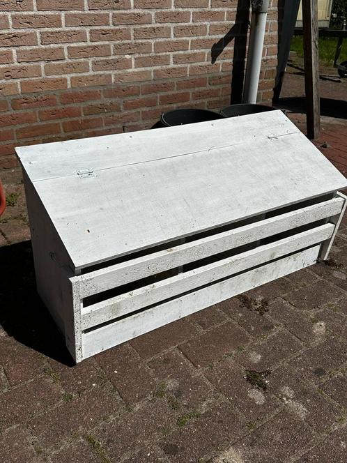 Legnest (3 vakken) voor krielkippen, Dieren en Toebehoren, Pluimvee | Toebehoren, Zo goed als nieuw, Kippenhok of Kippenren, Ophalen