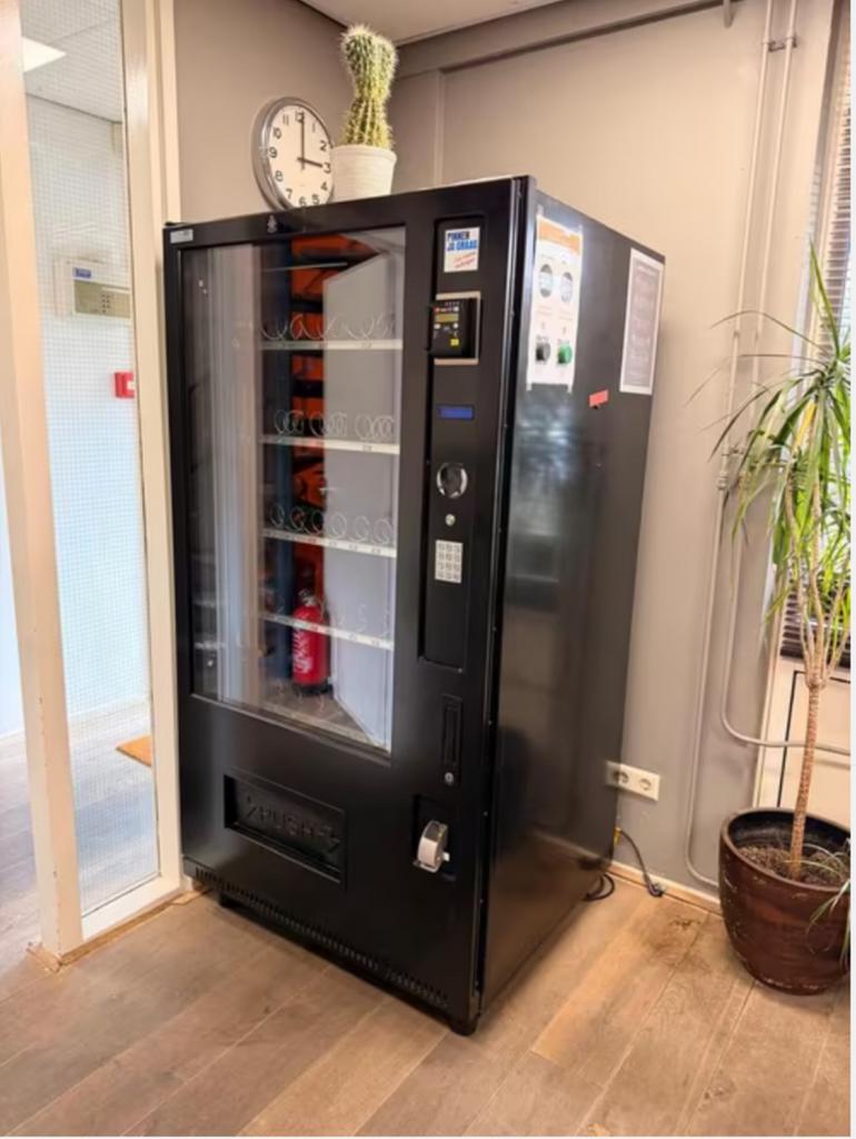 Vendo G-Snack 8 met Lift HS8 Snack automaat, Zakelijke goederen, Kantoor en Winkelinrichting | Winkel en Inventaris, Ophalen of Verzenden