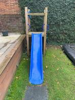 Speelhuisje met glijbaan en klimwand, Kinderen en Baby's, Speelgoed | Buiten | Speeltoestellen, Ophalen, Gebruikt, Glijbaan