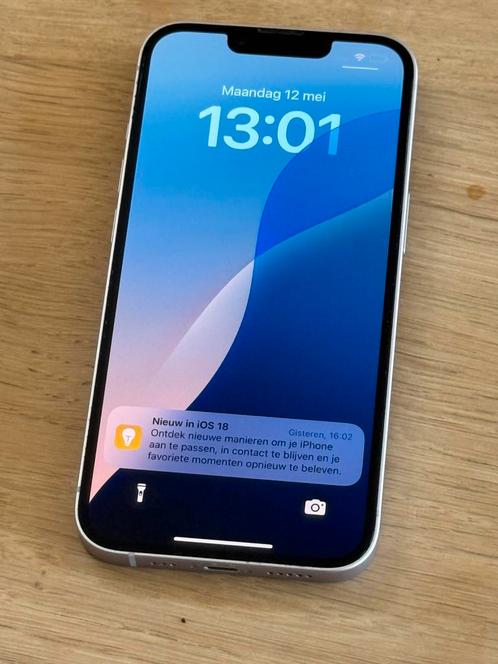 Prachtige iPhone 14 Lila 128GB, met krasvrij beeldscherm!, Telecommunicatie, Mobiele telefoons | Apple iPhone, Zo goed als nieuw