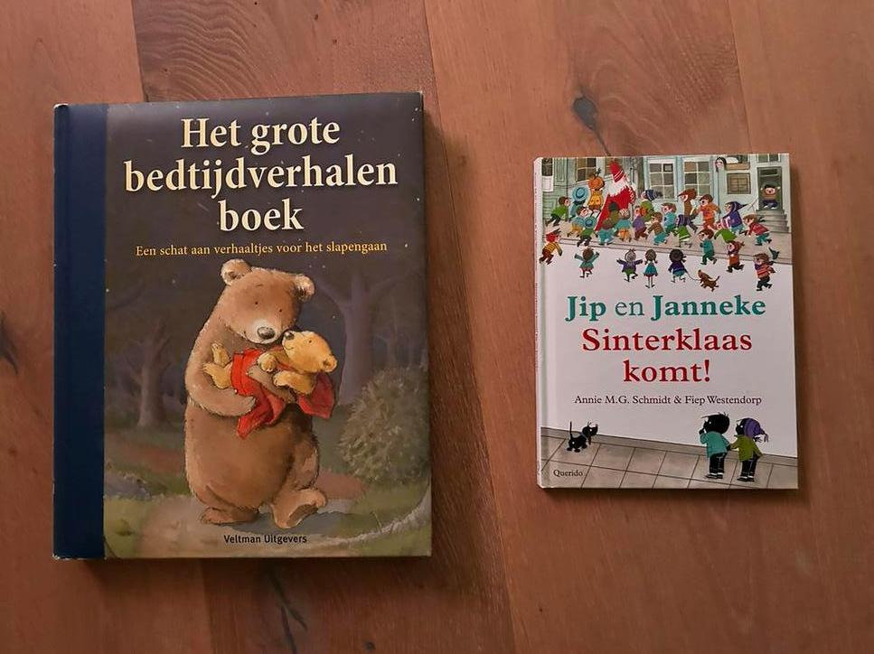 Het Grote Bedverhalenboek & Jip en Janneke Sinterklaas, Ophalen, Gelezen, Overige onderwerpen, Geschikt voor kinderen