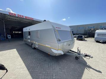 Dethleffs Camper 590 6 PERS. Airco mover tent beschikbaar voor biedingen