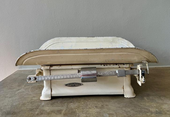 Antiek / Vintage Refa Weegschaal / Babyweegschaal - 12 kg, Witgoed en Apparatuur, Weegschalen, Personenweegschaal, 500 gram of grover