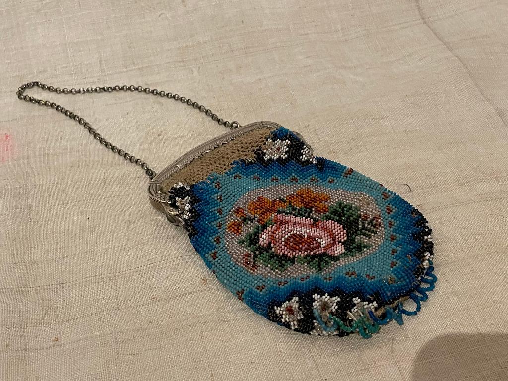 beursbeugeltje beugelbeursje met kralentasje, Antiek en Kunst, Ophalen of Verzenden, Zilver