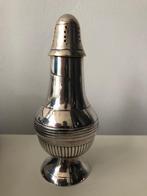 Oude zwaar verzilverde Engelse strooier , Antiek en Kunst, Antiek | Keukenbenodigdheden, Ophalen of Verzenden