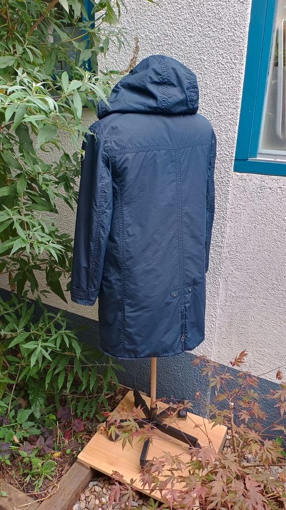 Jas / Parka Armani, Kleding | Dames, Jassen | Winter, Zo goed als nieuw, Maat 46/48 (XL) of groter, Blauw, Ophalen