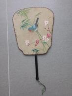 Waaier / handscherm met fijne stof, Antiek en Kunst, Curiosa en Brocante, Ophalen