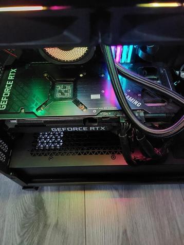 Krachtige Asus Gaming PC  beschikbaar voor biedingen