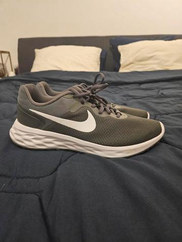 Nike Revolution 6 Sneakers - Maat 42 beschikbaar voor biedingen
