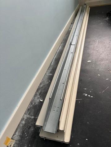 Ikea bedframe met lattenbodems - afbeelding 3