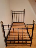 Spijlenbed (90x200)., Ophalen, 90 cm, Eenpersoons, Zwart