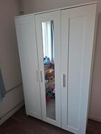 Kledingkast ikea brimnes 3 deuren met spiegel., Huis en Inrichting, Ophalen