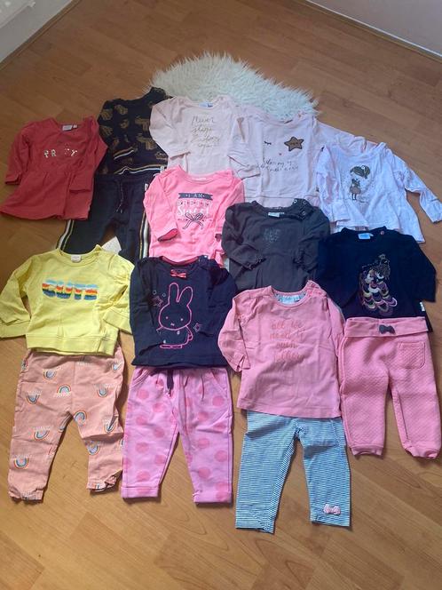 Babykleding pakket meisje maat 74 - Feetje, Noppies, Kinderen en Baby's, Babykleding | Baby-kledingpakketten, Zo goed als nieuw