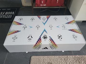 Complete WK mini ballen Collectie Adidas beschikbaar voor biedingen