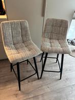 2 nieuwe taupe beige barkrukken draaibaar, Huis en Inrichting, Barkrukken, Ophalen, Zo goed als nieuw, Draaibaar, 60 tot 90 cm
