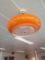 Raak hanglamp. Oranje glas. Compleet met diffuser., Minder dan 50 cm, Glas, Ophalen of Verzenden, Zo goed als nieuw