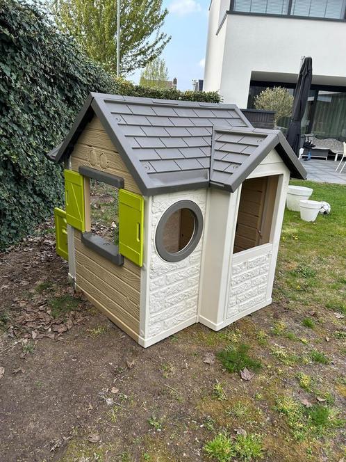 Smoby speelhuisje, Kinderen en Baby's, Speelgoed | Buiten | Speelhuisjes, Zo goed als nieuw, Kunststof, Ophalen