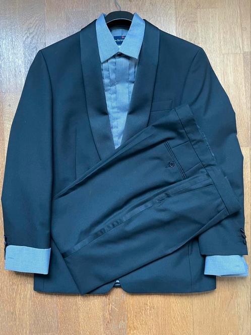 Nieuwe klassieke smoking Bijenkorf mt 50 incl overhemd Arrow, Kleding | Heren, Kostuums en Colberts, Nieuw, Maat 48/50 (M), Zwart