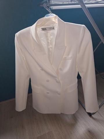 Zara blazer beschikbaar voor biedingen