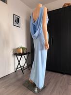 ASOS lange lichtblauwe jurk maat 38/M NIEUWSTAAT, Kleding | Dames, Gelegenheidskleding, Blauw, Maat 38/40 (M), Ophalen of Verzenden