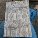 Medische astrologie Joyce Hoen, Boeken, Ophalen of Verzenden, Gelezen, Astrologie, Achtergrond en Informatie