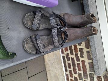 Schoenen  beschikbaar voor biedingen