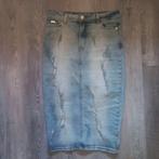 Josh V rok lichtblauw met scheuren maat S, Kleding | Dames, Rokken, Blauw, Ophalen of Verzenden, Zo goed als nieuw, Knielengte