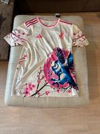 Uniek japans voetbal t-shirt, Ophalen of Verzenden, Zo goed als nieuw