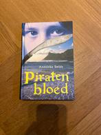 Piratenbloed - Annejoke Smids - Jeugdboek, Ophalen of Verzenden, Zo goed als nieuw, Fictie algemeen
