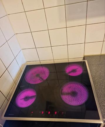Bosch inbouw Kookplaat met perrilex Stekker! beschikbaar voor biedingen