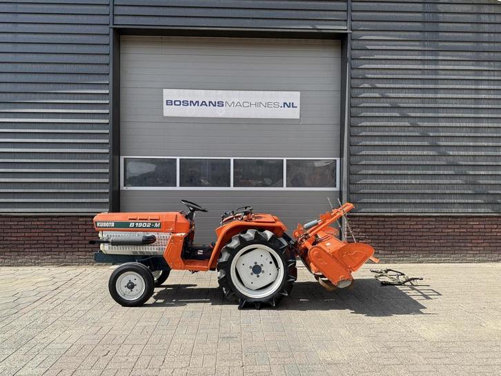 Kubota B1902 19 PK 2WD minitractor incl frees, Zakelijke goederen, Agrarisch | Tractoren, tot 2500, Overige merken, Gebruikt