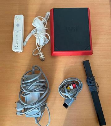 Nintendo wii mini + controller + nunchuck beschikbaar voor biedingen