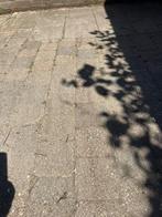 Gratis op te halen, Tuin en Terras, Ophalen of Verzenden, Zo goed als nieuw, Beton, Klinkers