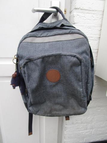 Superruime en superstevige Kipling rugzak met laptopvak+aap beschikbaar voor biedingen