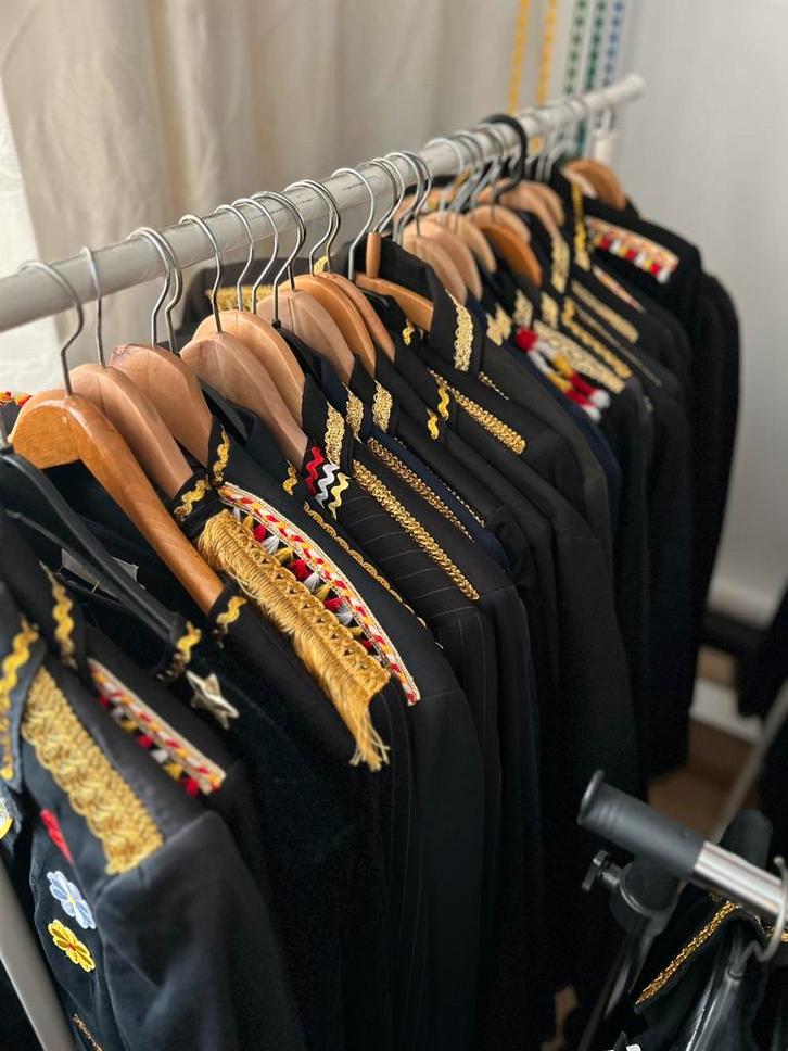 Oeteldonk jasjes dames - diverse maten, Kleding | Dames, Carnavalskleding en Feestkleding, Nieuw, Kleding, Carnaval, Ophalen of Verzenden