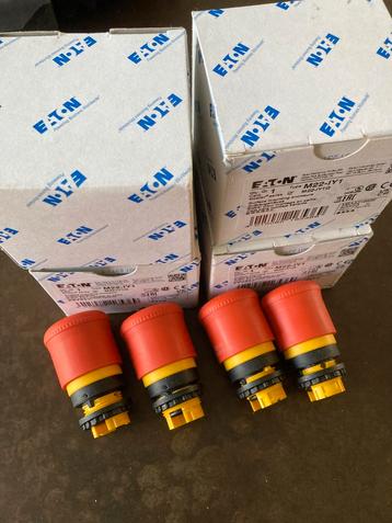 Eaton Noodstop Knop + Behuizing - 4 stuks beschikbaar voor biedingen
