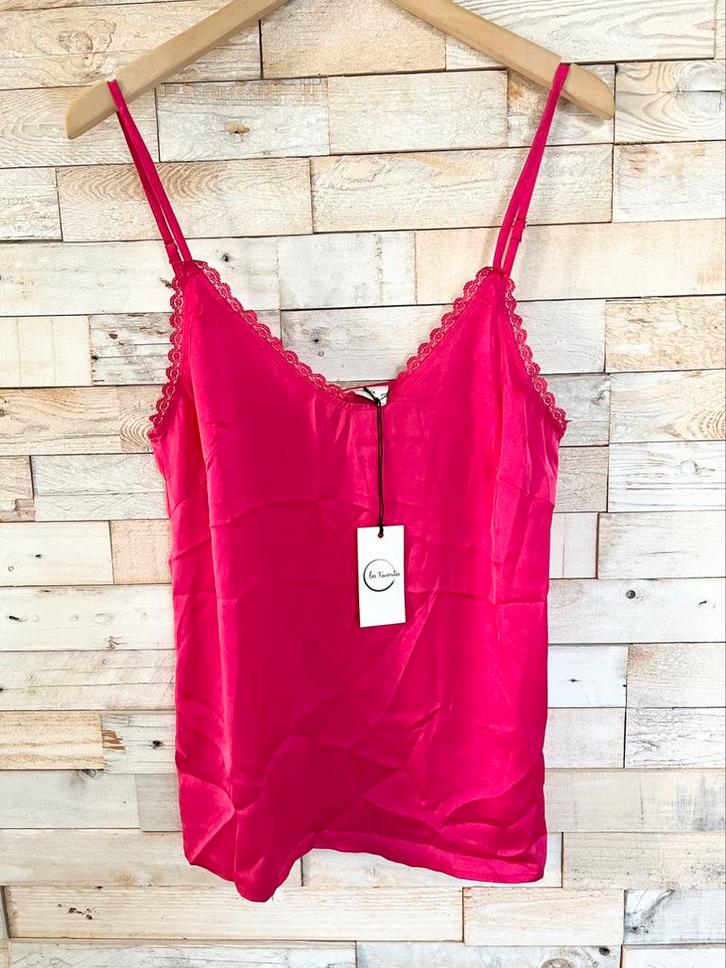 Les Favorites top met kant fuchsia, maat S - NP 79,95, Kleding | Dames, Tops, Nieuw, Maat 36 (S), Roze, Zonder mouw, Ophalen of Verzenden