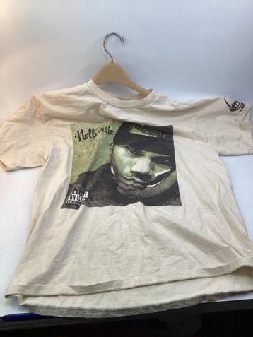 GEZOCHT rapper Nelly T-Shirt Maat L of XL