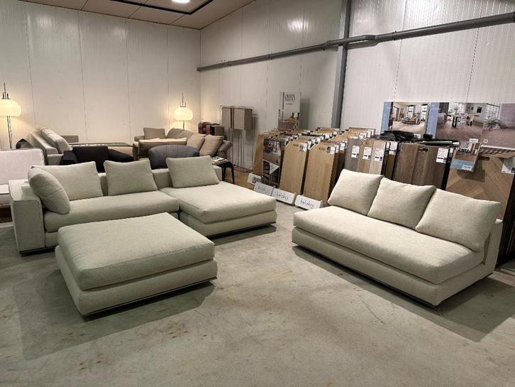 Nieuw Geherstoffeerde Minotti Hamilton Hoekbank NP: €30.000, Huis en Inrichting, Banken | Bankstellen, Nieuw, Hoekbank, Vierpersoons of meer