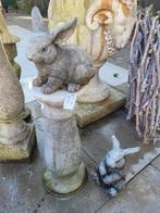 betonnen zuil staat onder konijn foto 1 t/m 3, Tuin en Terras, Tuinbeelden, Heikant 21 Kaatsheuvel, Overige typen, Belle Vieille Brocante