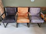3 eettafel stoelen in 3 verschillende kleuren van buffelleer, Grijs, Drie, Gebruikt, Leer