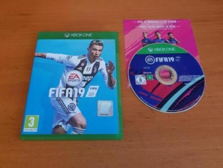 OPRUIMEN | XBOX ONE | FIFA 19, Spelcomputers en Games, Games | Xbox One, Gebruikt, Sport, 3 spelers of meer, Vanaf 3 jaar, Ophalen of Verzenden