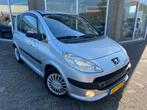 Peugeot 1007 1.4 Gentry - Nieuwe APK - Nieuwe Koppeling! - N, Voorwielaandrijving, Zwart, 4 cilinders, 4 stoelen