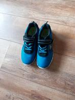 Sportschoenen Osaga maat 36, Overige merken, Hardloopschoenen, Ophalen of Verzenden, Zo goed als nieuw