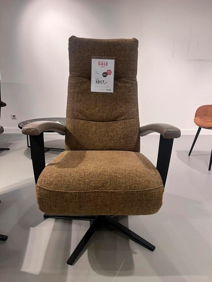 Montel relaxfauteuil Smart voor €1298,-, Huis en Inrichting, Fauteuils, Zo goed als nieuw, Leer, 50 tot 75 cm, 75 tot 100 cm, Ophalen