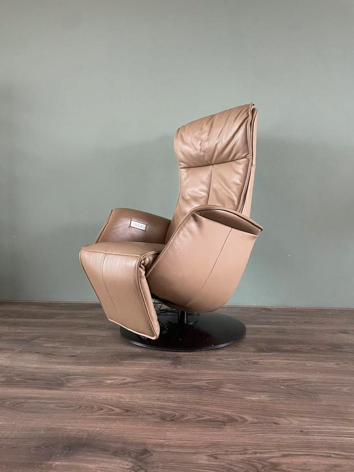 Nette leren relax fauteuil / relax stoel elektrisch, Huis en Inrichting, Fauteuils, Ophalen
